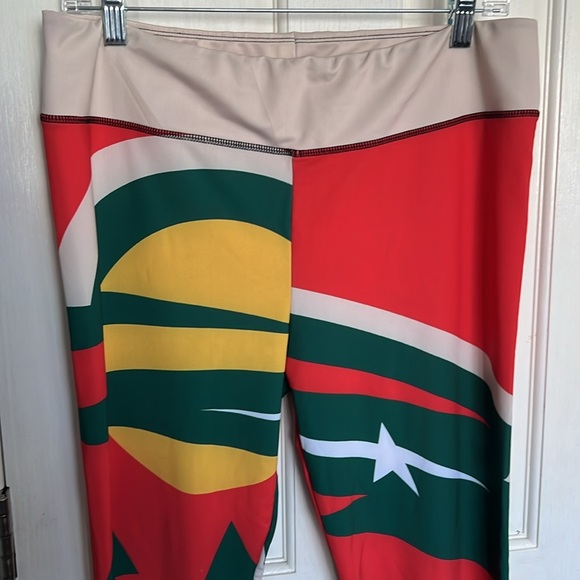 Minnesota Wild Leggings - Picture 2 of 7